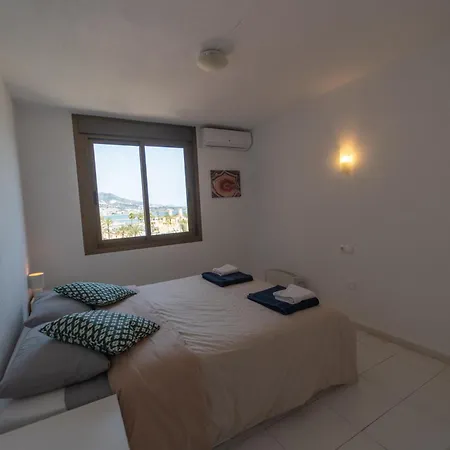 In Paseo Maritimo- First Line To The With Sea View *