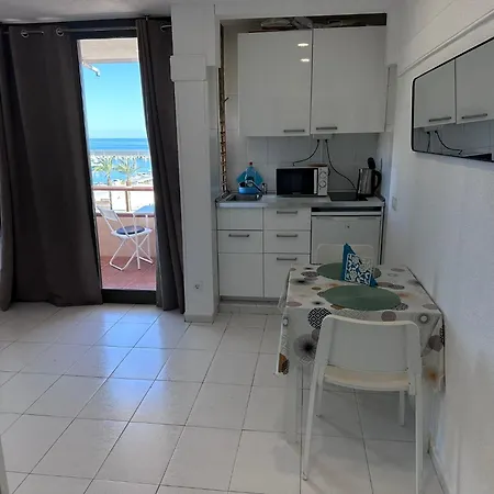 In Paseo Maritimo- First Line To The With Sea View Appartement *